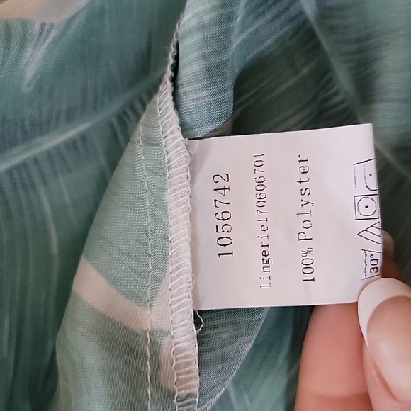 Shein Button Down Satin Blouse Small Green Palm Leaf - Picture 5 of 5